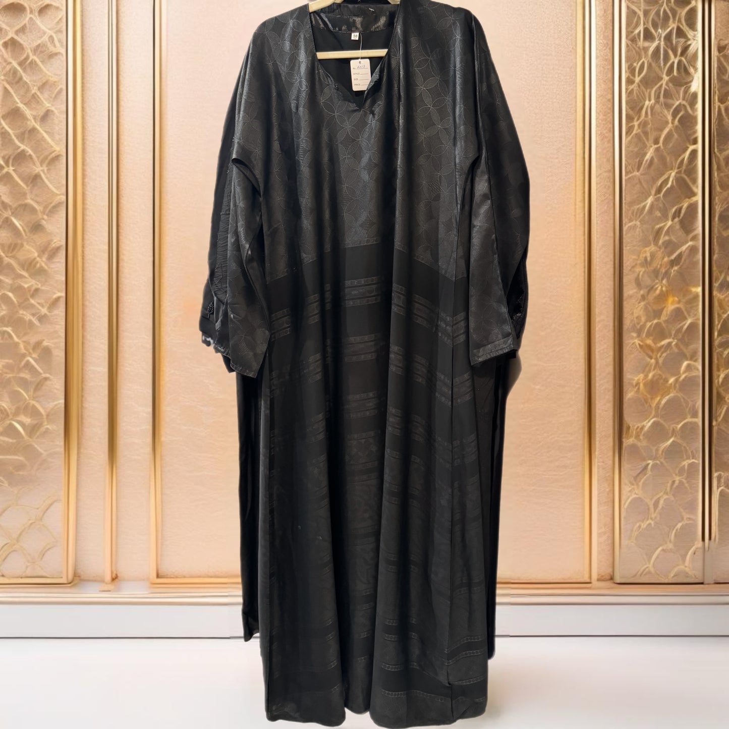 Woman’s Abaya A018 - AVAILABLE IN STORE - CONTACT US FOR PRICE