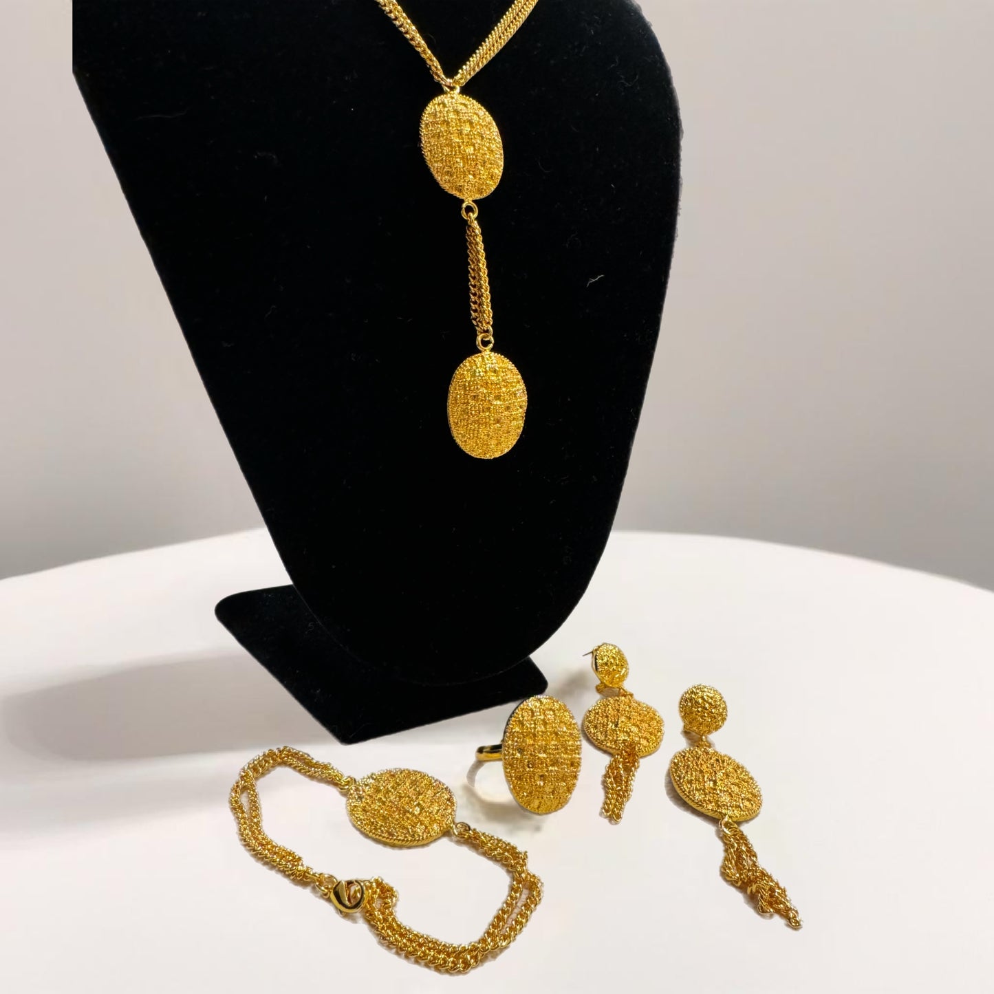 Woman’s Jewellery Set 003 - AVAILABLE IN STORE - CONTACT US FOR PRICE