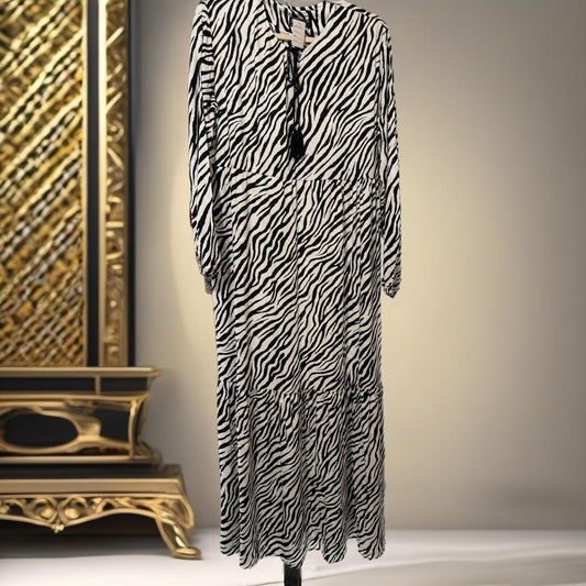 Woman’s Dress Zebra Print - Size 48 - D037 - AVAILABLE IN STORE - CONTACT US FOR PRICE