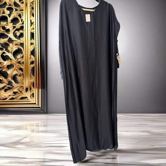 Woman’s Abaya - D048 -AVAILABLE IN STORE - CONTACT US FOR PRICE
